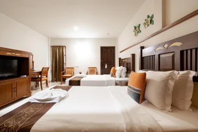 Habitación estándar doble o con 2 camas individuales con vistas al jardín — Phuket Leelavadee Hua Ting Resort